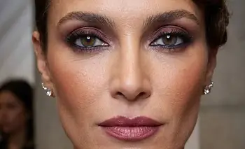 El truco para delinear el ojo si tenés párpado caído | Belleza