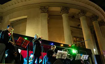 Este domingo tango gratis en un colectivo convertido en escenario | Actividades gratuitas