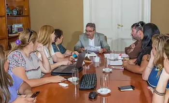 Títulos truchos en Catamarca: docentes exigen investigar institutos y acorralan a Jalil | Catamarca