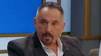 La aberrante frase de Alejandro Lerner en vivo. La aberrante frase de Alejandro Lerner en vivo.