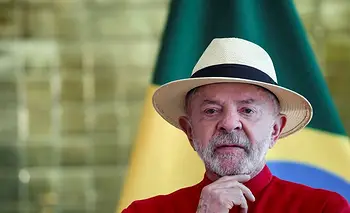 Lula lidera las encuestas para las elecciones y aventaja a Flavio Bolsonaro en un balotaje | Elecciones en brasil
