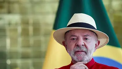 Lula lidera las encuestas para las elecciones de octubre y aventaja a Flavio Bolsonaro en un balotaje Lula lidera las encuestas para las elecciones de octubre y aventaja a Flavio Bolsonaro en un balotaje