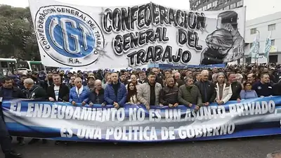 Sola confirmó un paro de la CGT y marcha general contra el Gobierno de Milei Sola confirmó un paro de la CGT y marcha general contra el Gobierno de Milei
