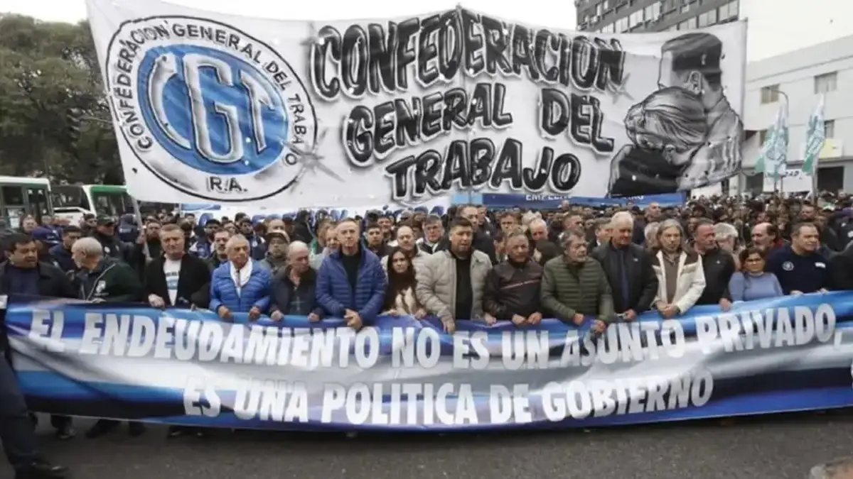 Paro nacional de la CGT CONFIRMADO: la central obrera anunció una medida de fuerza contra Milei