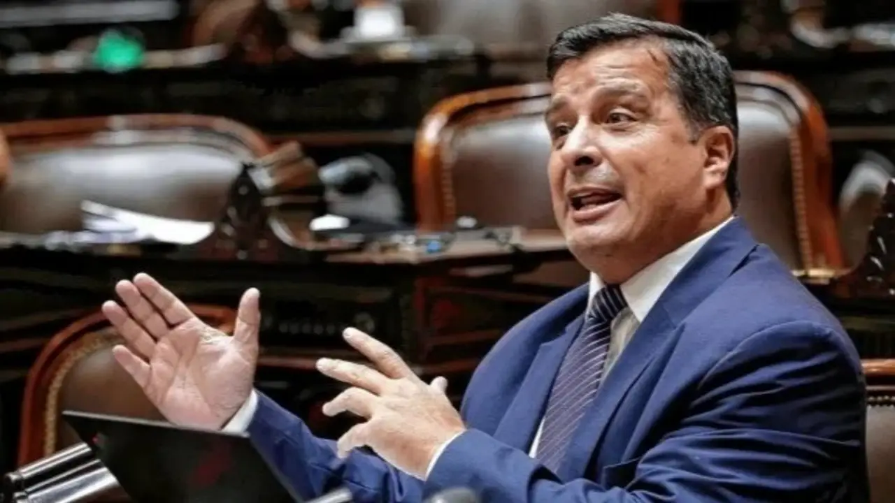 Entre Ríos: una condenada por fraude denunció a un dirigente histórico del PJ
