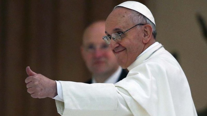 El papa Francisco permite a los obispos perdonar a las mujeres que realizaron abortos