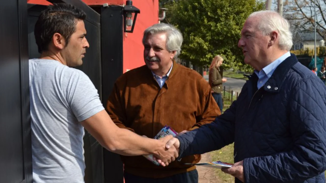 Niembro vendió por 20 mil pesos sus acciones en la empresa con la que facturó millones