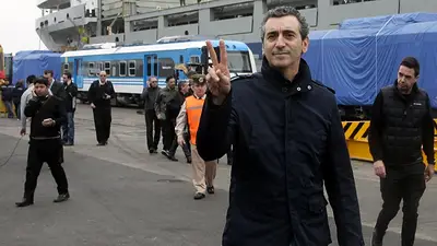 Desde China, Randazzo habló de su futuro en la política: "No aceptaré ningún cargo de gobierno" Desde China, Randazzo habló de su futuro en la política: "No aceptaré ningún cargo de gobierno"