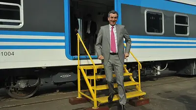 Randazzo presentó la primera locomotora de carga para Argentina Randazzo presentó la primera locomotora de carga para Argentina