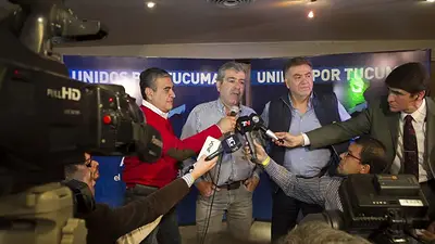La oposición se retira del escrutinio de Tucumán por las fallas en los videos de las cámaras La oposición se retira del escrutinio de Tucumán por las fallas en los videos de las cámaras