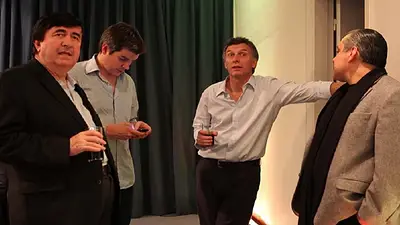 Apareció Durán Barba y admitió que Scioli "tiene 40% de votos" Apareció Durán Barba y admitió que Scioli "tiene 40% de votos"