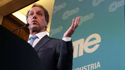 Scioli cruzó a Macri por el resultado de las elecciones en Tucumán Scioli cruzó a Macri por el resultado de las elecciones en Tucumán