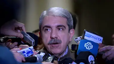Aníbal F.: "Que Niembro renuncie no quiere decir que el delito se haya detenido" Aníbal F.: "Que Niembro renuncie no quiere decir que el delito se haya detenido"