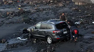 Terremoto en Chile: al menos 10 muertos y un millón de evacuados Terremoto en Chile: al menos 10 muertos y un millón de evacuados
