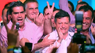 El kirchnerismo retuvo la gobernación en Chaco y Capitanich destronó 16 años de intendencia radical El kirchnerismo retuvo la gobernación en Chaco y Capitanich destronó 16 años de intendencia radical