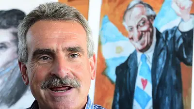Rossi, enojado por la presencia de Buzzi en el acto de Scioli Rossi, enojado por la presencia de Buzzi en el acto de Scioli
