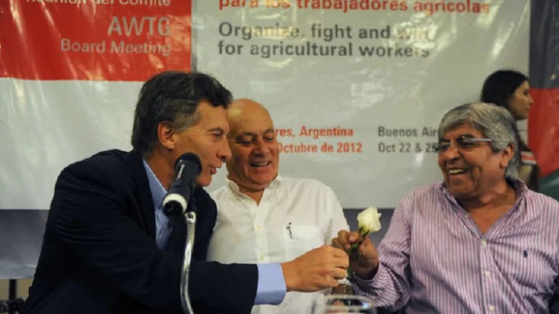 Moyano se mostrará con Macri en un acto en La Boca