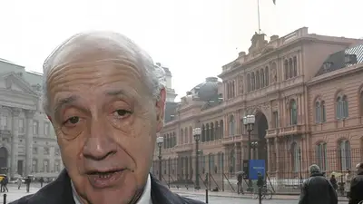 Roberto Lavagna: "Es imposible gobernar un país en campaña permanente" Roberto Lavagna: "Es imposible gobernar un país en campaña permanente"