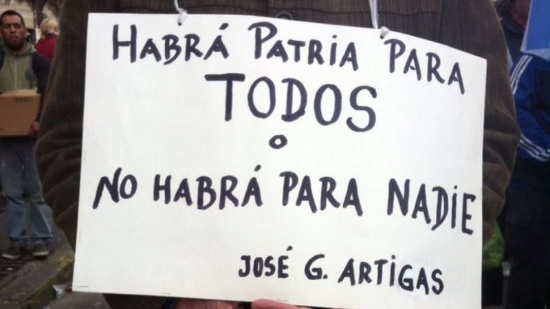 Los mejores carteles de la Marcha Federal contra el ajuste de Macri