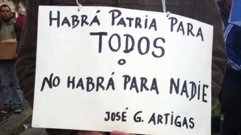 Los mejores carteles de la Marcha Federal contra el ajuste de Macri