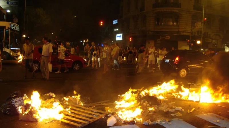 A pesar del tarifazo, Aranguren dice que los cortes de luz dependerán del calor