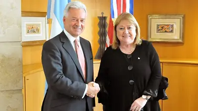 Cruces en el PRO por permitir a Londres explotar petróleo en Malvinas Cruces en el PRO por permitir a Londres explotar petróleo en Malvinas