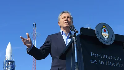 Por un error de Macri, el helicóptero que lo trasladaba sufrió un desperfecto cuando aterrizaba Por un error de Macri, el helicóptero que lo trasladaba sufrió un desperfecto cuando aterrizaba