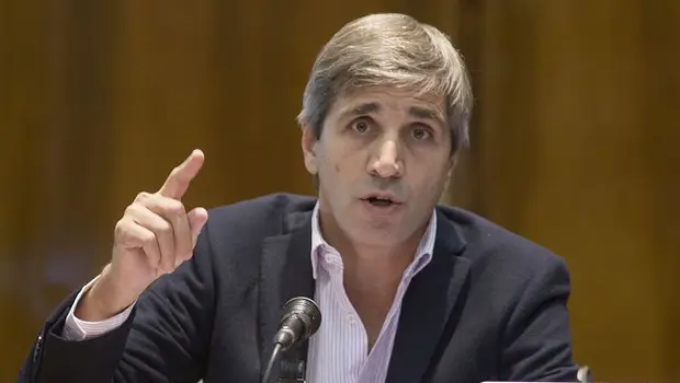 Luis Caputo invirtió en dólar futuro y después les fijó el precio | Dólar
