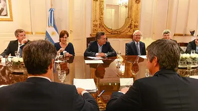 Le descontarán 20% del salario a los funcionarios que no declaren sus bienes Le descontarán 20% del salario a los funcionarios que no declaren sus bienes
