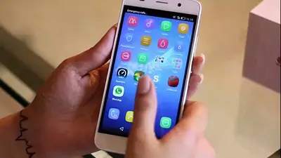 "Black Friday": Huawei venderá celulares a $1 en la calle Florida "Black Friday": Huawei venderá celulares a $1 en la calle Florida