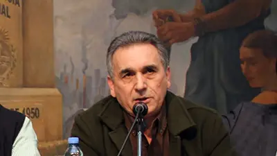 Schmid condiciona el paro de la CGT a "la lapicera" del Poder Ejecutivo Schmid condiciona el paro de la CGT a "la lapicera" del Poder Ejecutivo