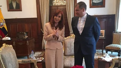 Correa apuntó contra la estrategia para "acabar" con los líderes progresistas Correa apuntó contra la estrategia para "acabar" con los líderes progresistas