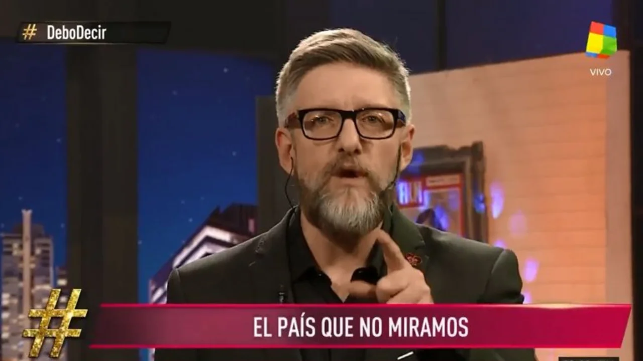 Novaresio no le dio tregua al Gobierno por las inundaciones: "¿Y si mañana van a laburar?"