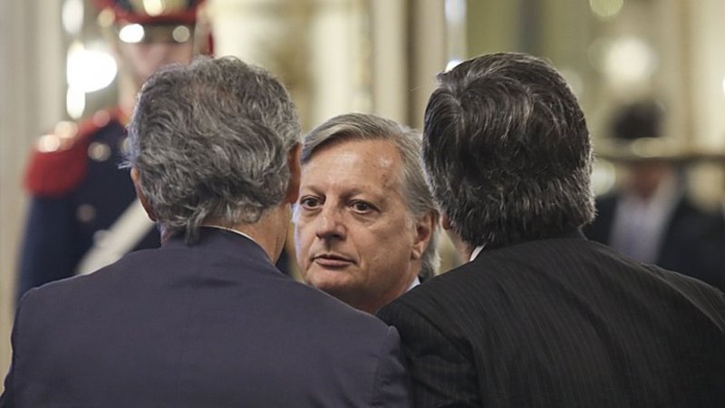 Aranguren liberó el precio de la nafta y ahora lo decidirán las petroleras