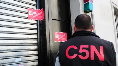 Tras el despido de Navarro, el Gobierno aterrizará en C5N y Radio 10 Tras el despido de Navarro, el Gobierno aterrizará en C5N y Radio 10