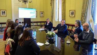 Equipo diezmado: La impactante foto que demuestra cuántos funcionarios perdió Macri desde 2015 Equipo diezmado: La impactante foto que demuestra cuántos funcionarios perdió Macri desde 2015