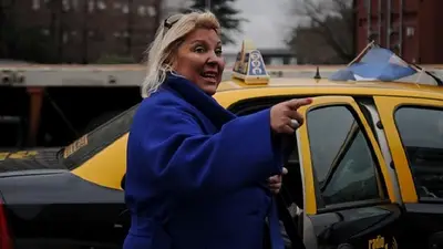 Molesta, Carrió se refirió a la crisis en el Gabinete Molesta, Carrió se refirió a la crisis en el Gabinete