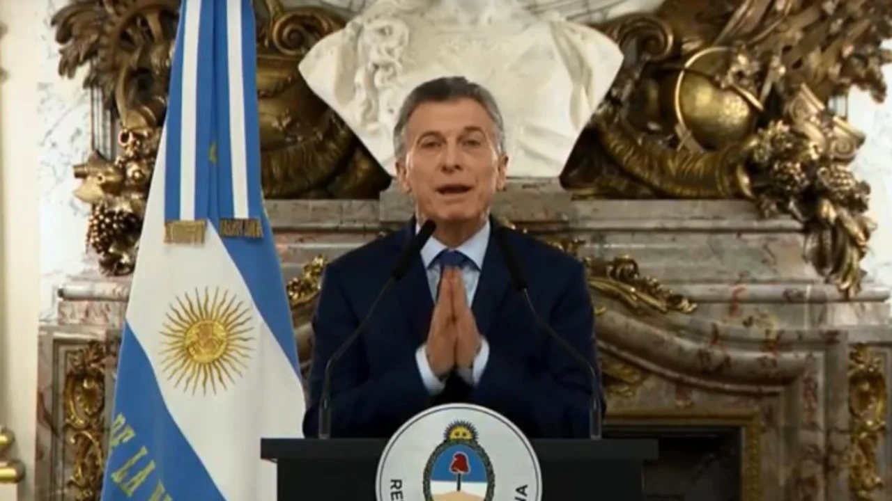 Macri: "En esta crisis se desataron todas las tormentas juntas"