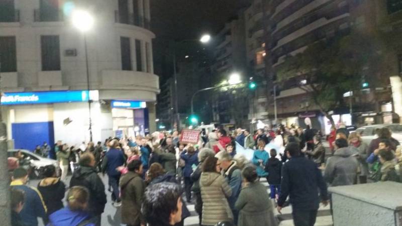 Cacerolazos en toda la Ciudad para rechazar la política de Macri