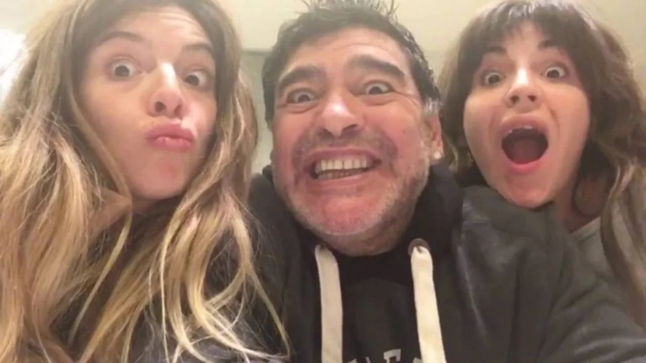 Maradona será abuelo: Dalma está embarazada