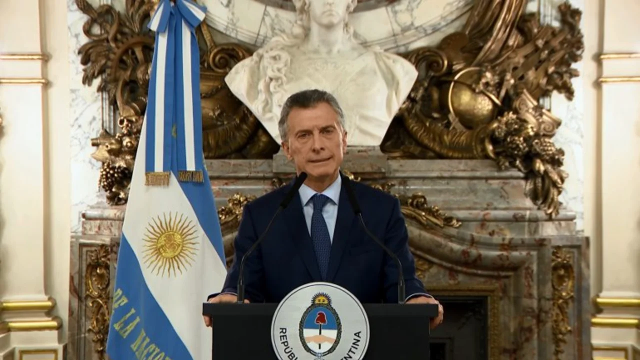 El video viral de los silencios de Macri en su discurso