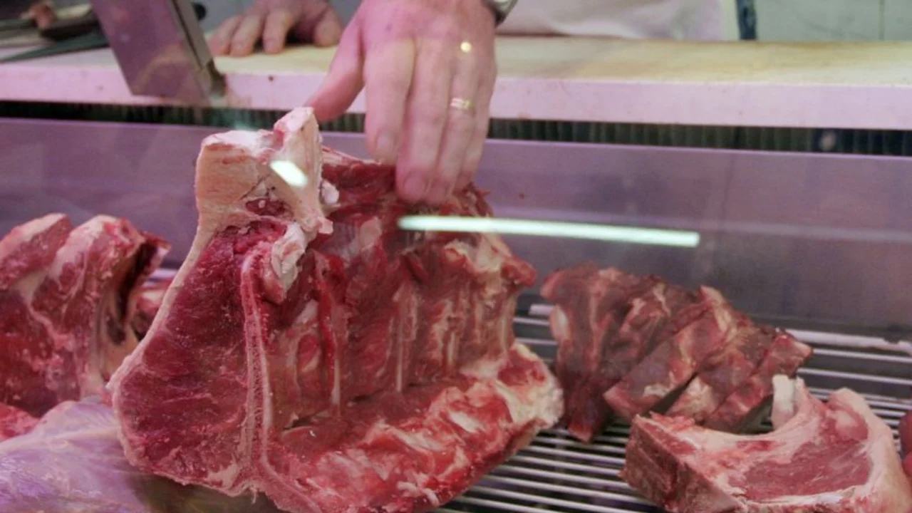 Por la devaluación, se esperan fuertes aumentos en la carne y el pan