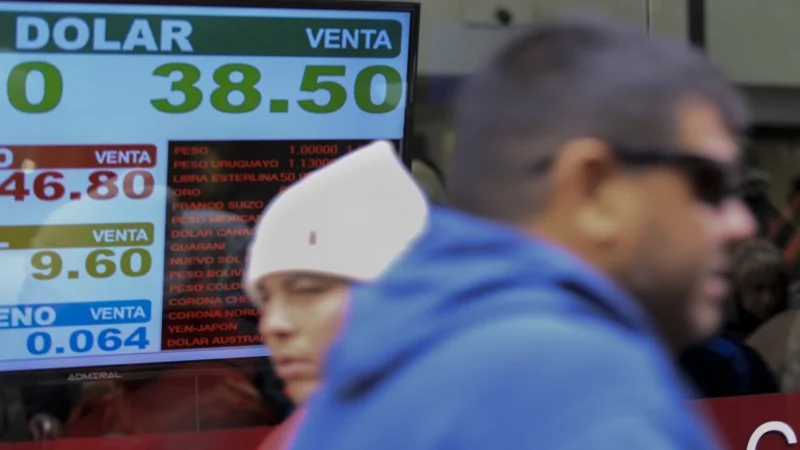 Crisis, ajuste y deuda: entrando en una nueva etapa