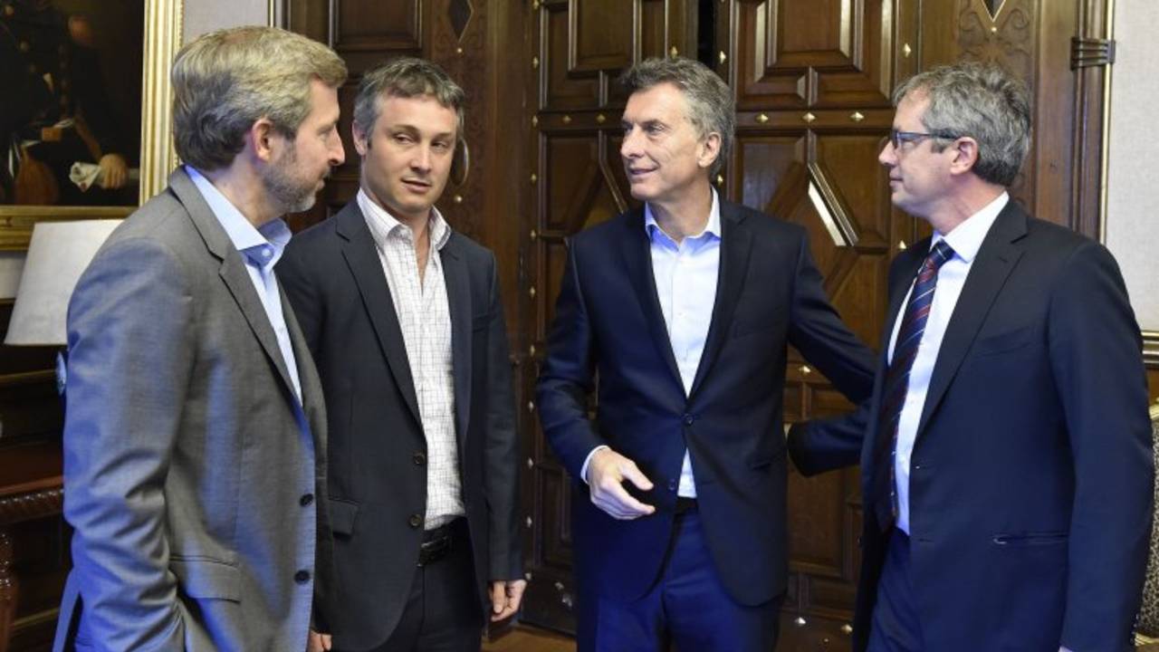 #PeñaLeaks: los mails que prueban la participación de De Andreis en el desvío de fondos para la campaña M