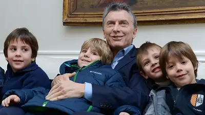 Macri da marcha atrás con el ajuste en las asignaciones familiares para el Interior Macri da marcha atrás con el ajuste en las asignaciones familiares para el Interior