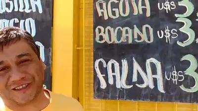Córdoba: un carnicero puso sus precios en dólares por la devaluación Córdoba: un carnicero puso sus precios en dólares por la devaluación