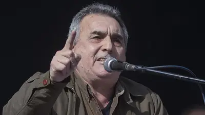 Schmid advirtió al Gobierno: "Si no hay plan B, el paro será solo el comienzo" Schmid advirtió al Gobierno: "Si no hay plan B, el paro será solo el comienzo"