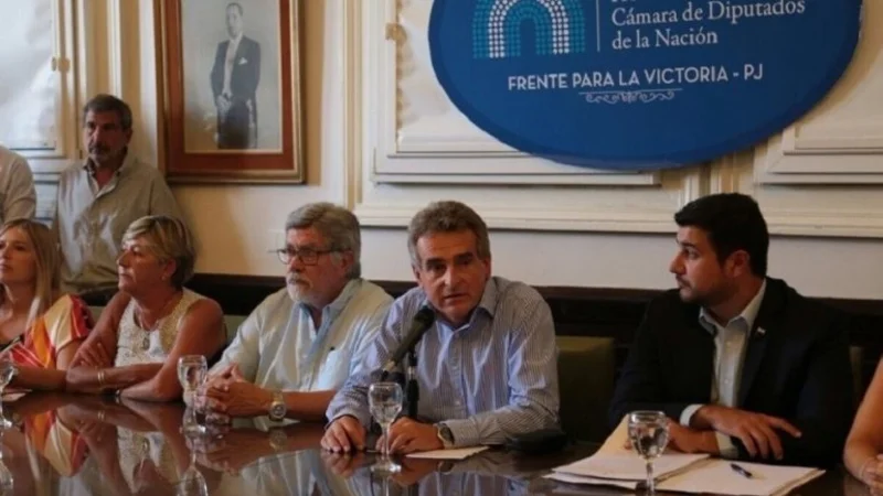 Tras el acuerdo con el FMI, diputados del FPV-PJ pidieron rehacer el Presupuesto