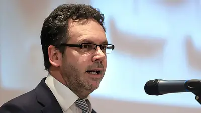El Gobierno se contradice y se espera un rojo fiscal preocupante El Gobierno se contradice y se espera un rojo fiscal preocupante