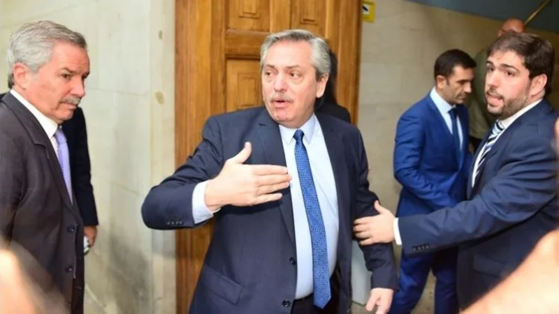 Alberto Fernández en Madrid: "Nunca hay que dar nada por ganado, hay que quedarse tranquilo"